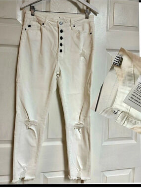 KanCan High Rise Exposed Button Fly Distressed Skinny Jeans Cream 9